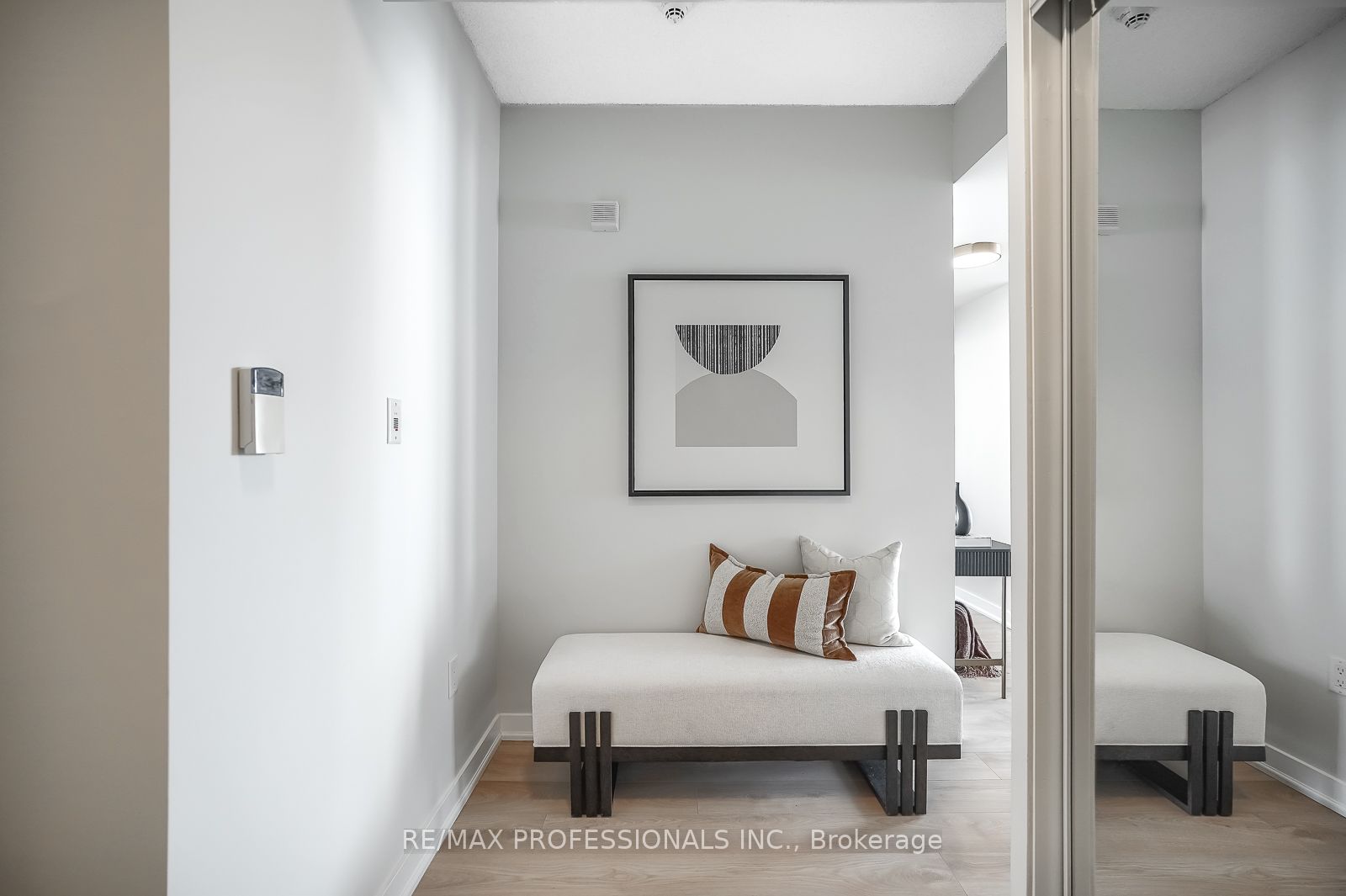 3 Navy Wharf Court 1708