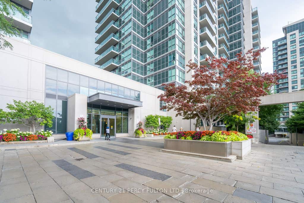 Photo of 35 Brian Peck Crescent #1510, Toronto, ON M4G 0A5 (MLS # C13653178)
