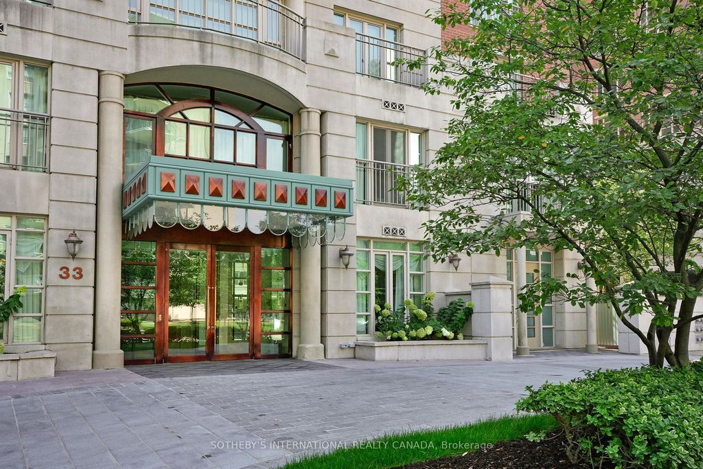 Photo of 33 Delisle Avenue #905, Toronto, ON M4V 3C7 (MLS # C12493794)