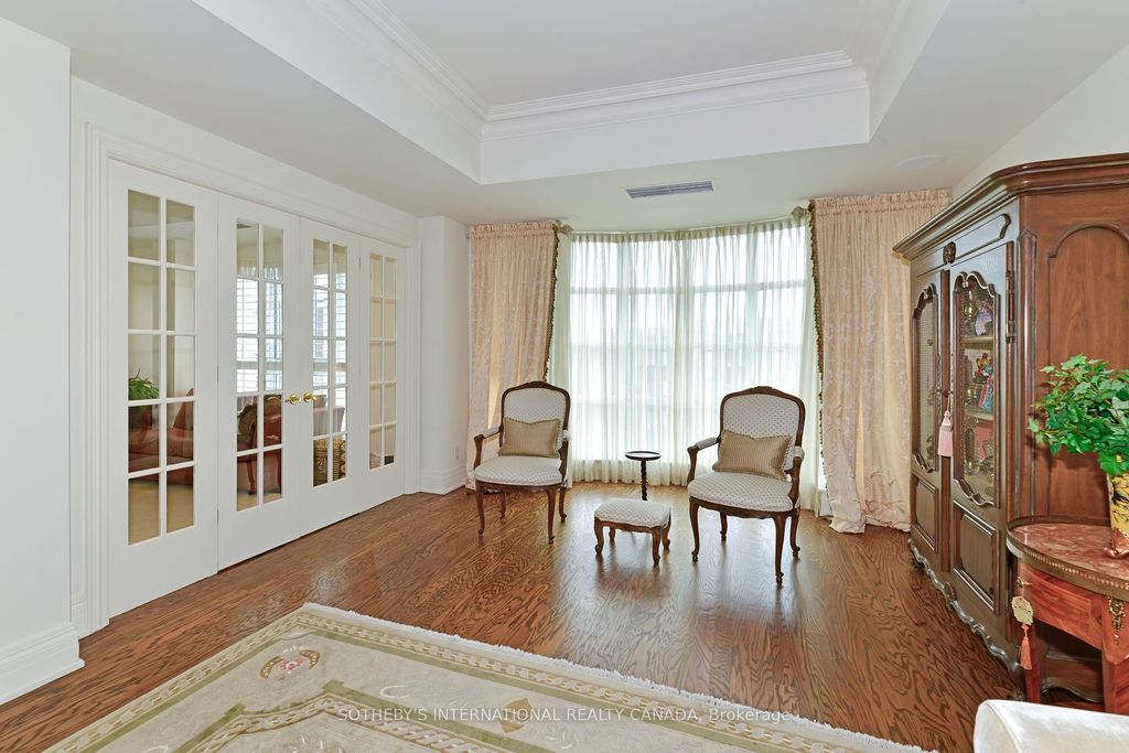 Photo of 33 Delisle Avenue #905, Toronto, ON M4V 3C7 (MLS # C12493794)