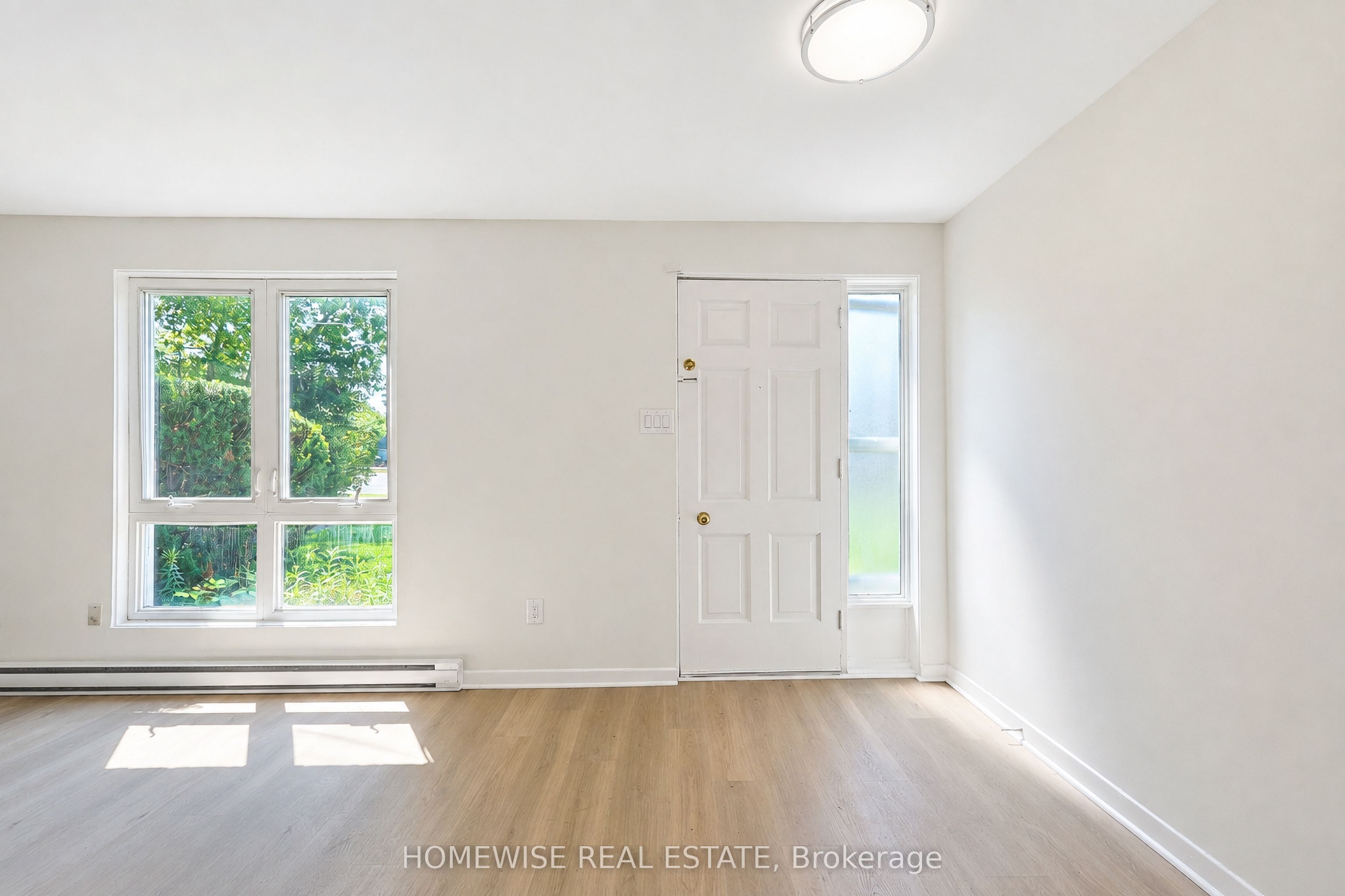1400 Winding Trail 24