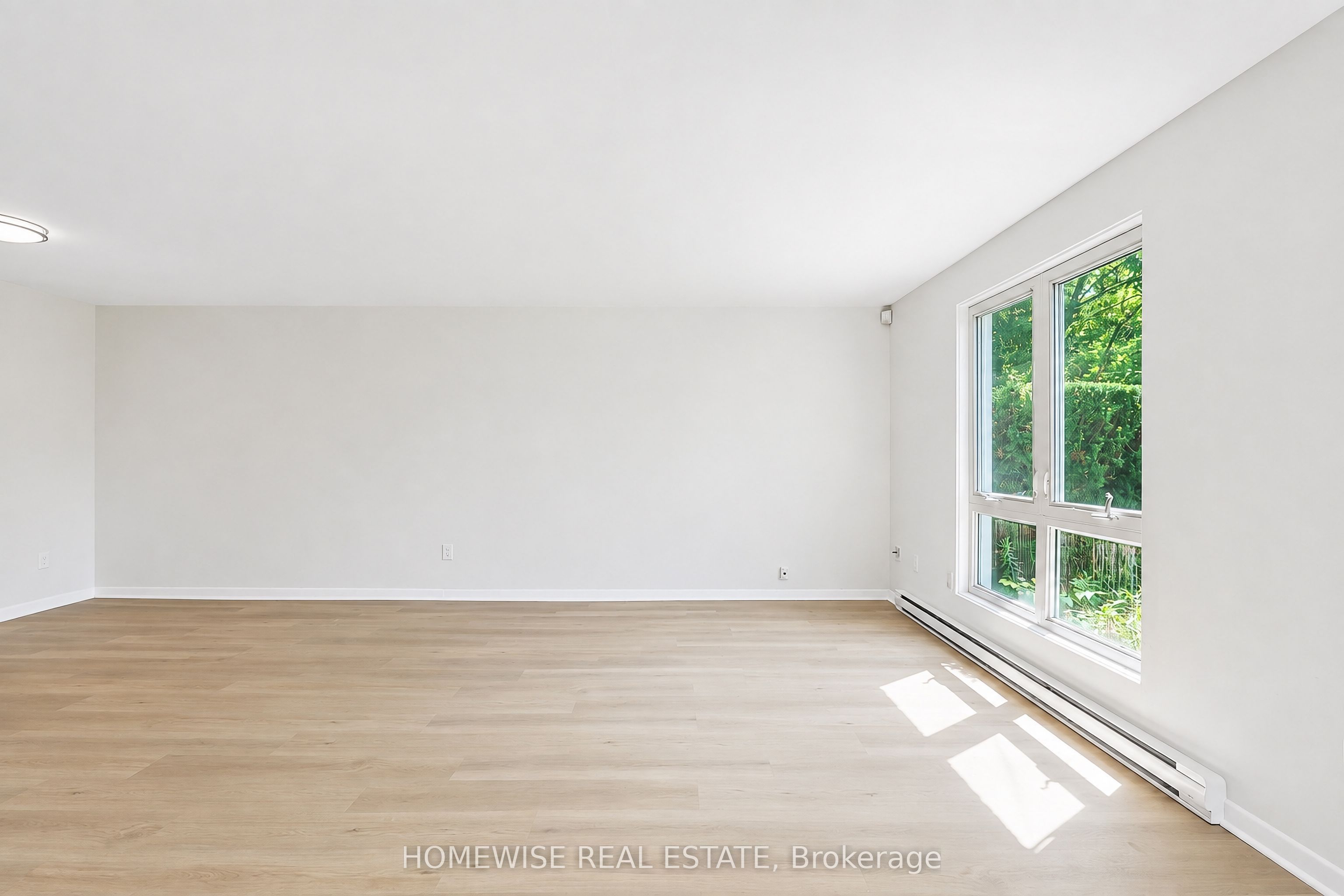 1400 Winding Trail 24
