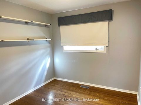 41 Walkerton Drive Markham ON L3P 1H9