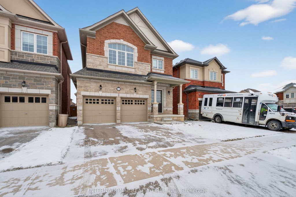 Photo of 254 Niagara Trail, Halton Hills, ON L7G 0M4 (MLS # W12613838)