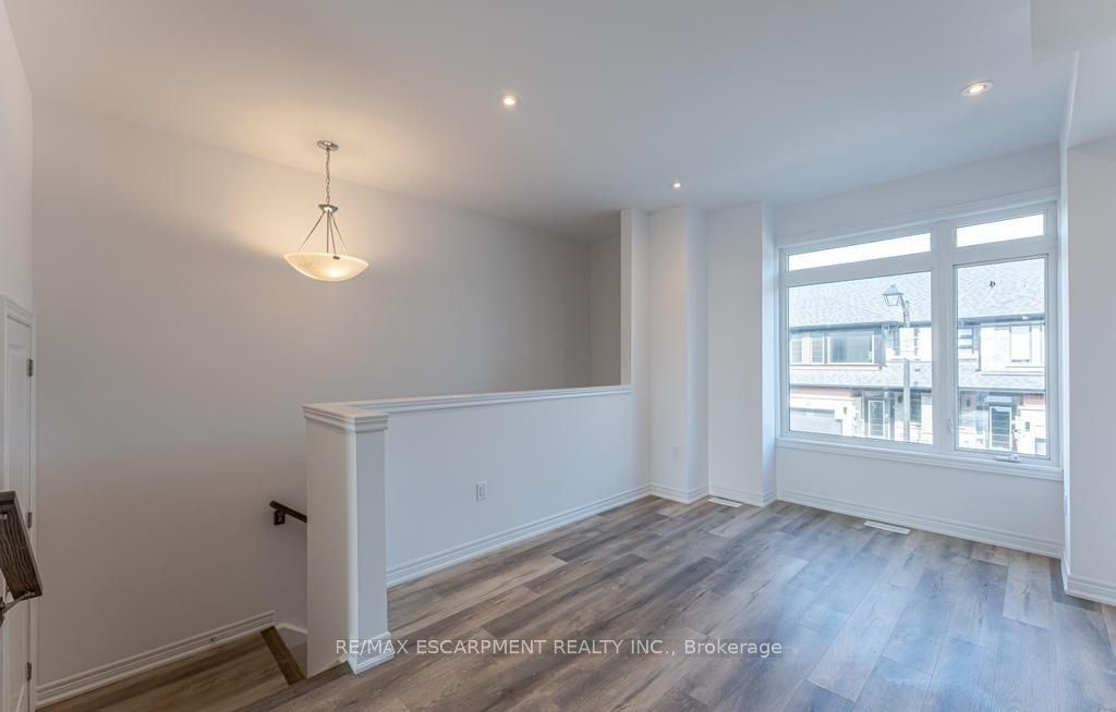120 Court Drive 29