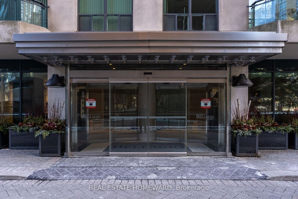 Photo of 300 Bloor Street E #611, Toronto, ON M4W 3Y2 (MLS # C13159264)