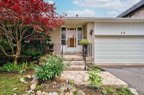 24 Markhaven Road Markham ON L3R 1T9