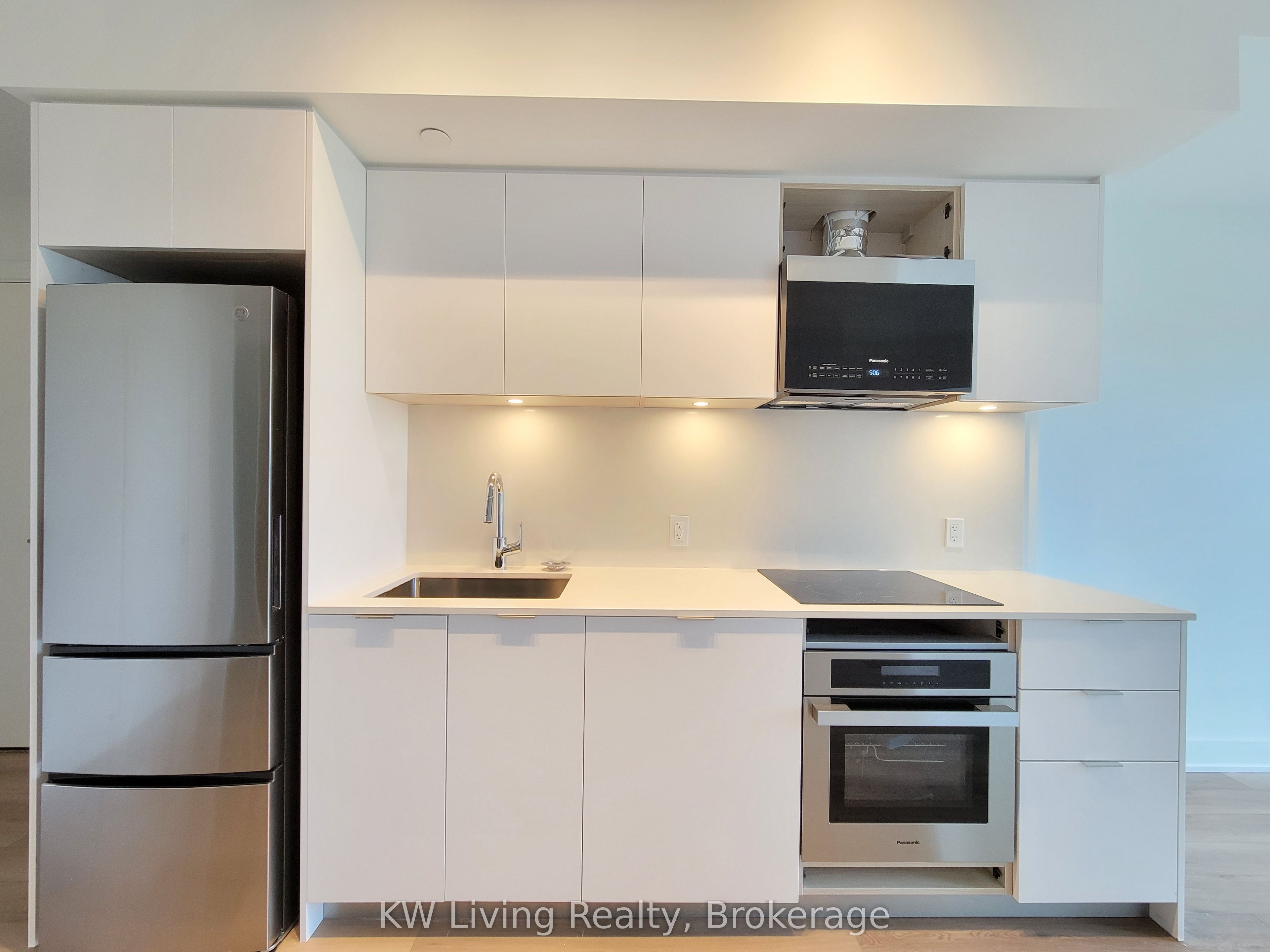 8 Cedarland Drive 1907