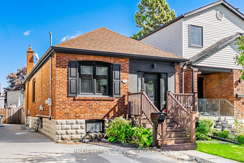 Photo of 87 Fourth Street, Toronto, ON M8V 2Y4 (MLS # W12457360)