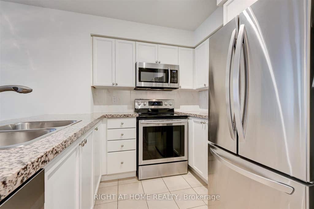 Photo of 388 Bloor Street E #507, Toronto, ON M4W 3W9 (MLS # C13554686)