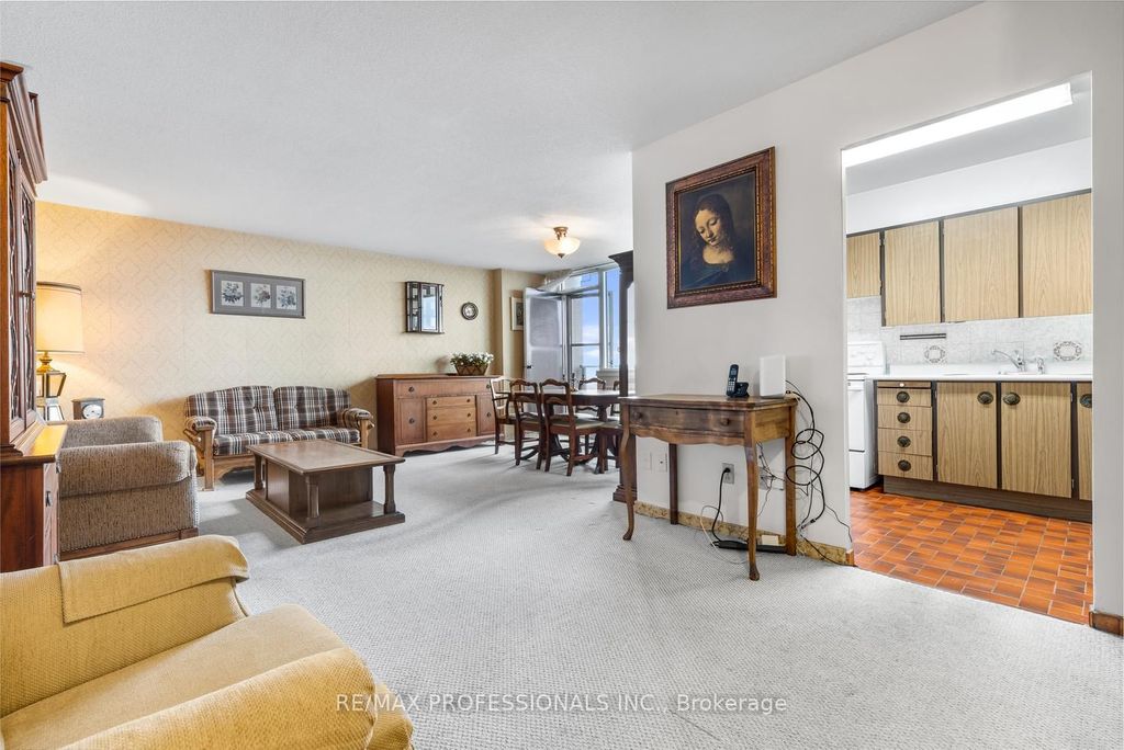 Photo of 180 Markham Road #1704, Toronto, ON M1M 2Z9 (MLS # E12429360)