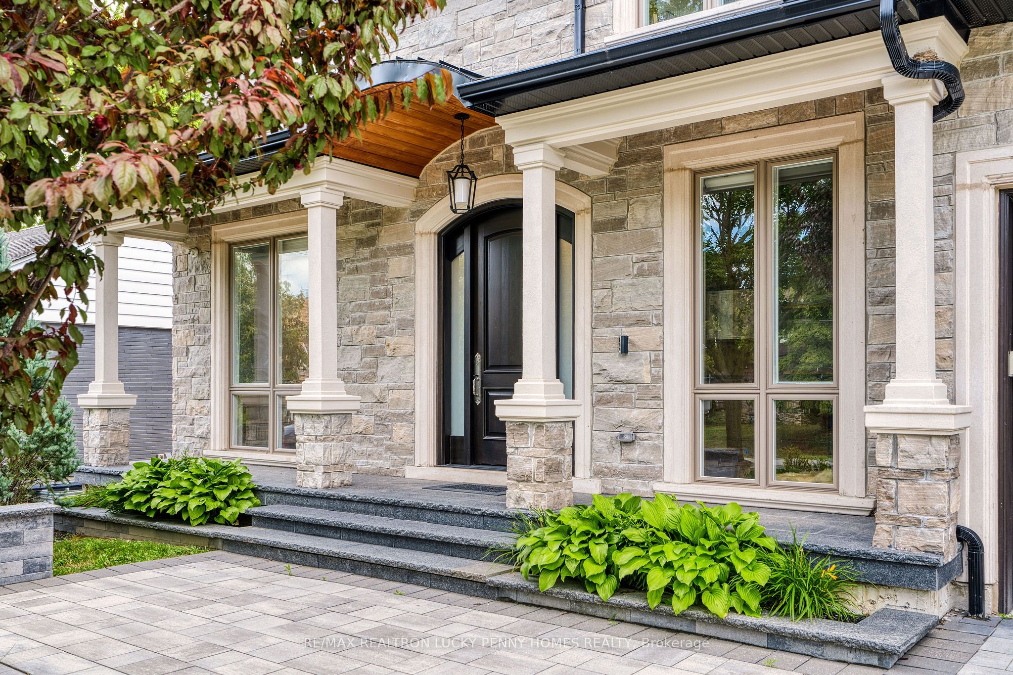 25 Talisman Crescent