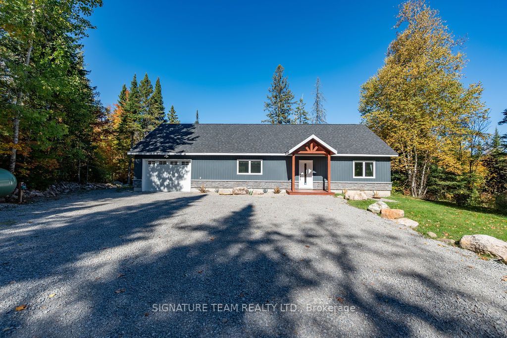 Photo of 42 Hudson Trail, Bonnechere Valley, ON K0J 1T0 (MLS # X13041114)