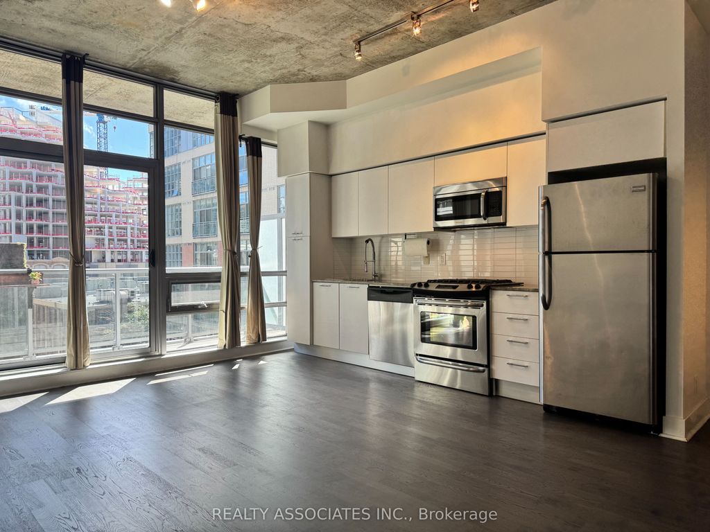 Photo of 399 Adelaide Street W #513, Toronto, ON M5V 1S4 (MLS # C12415206)