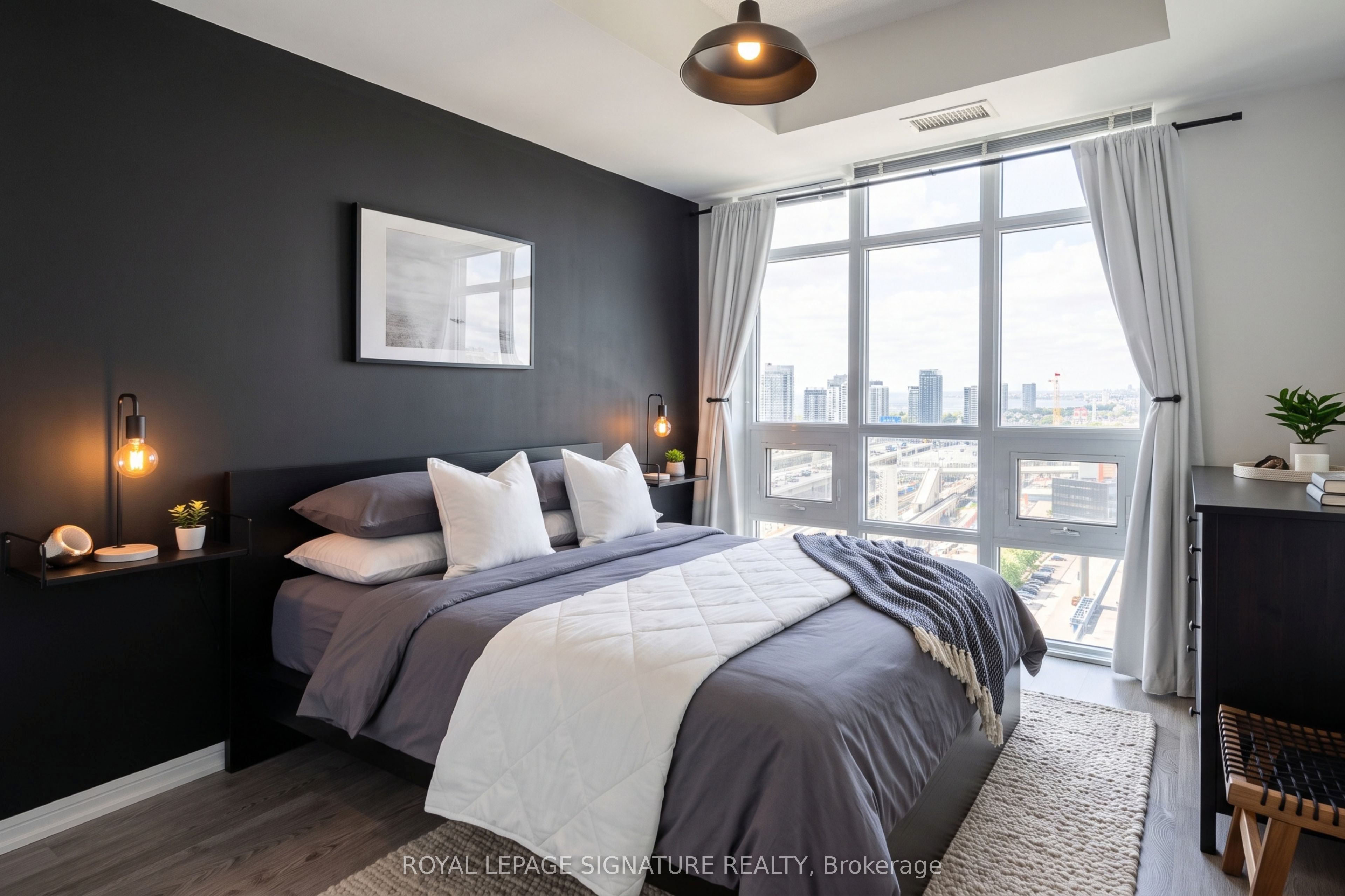 85 East Liberty Street 1602