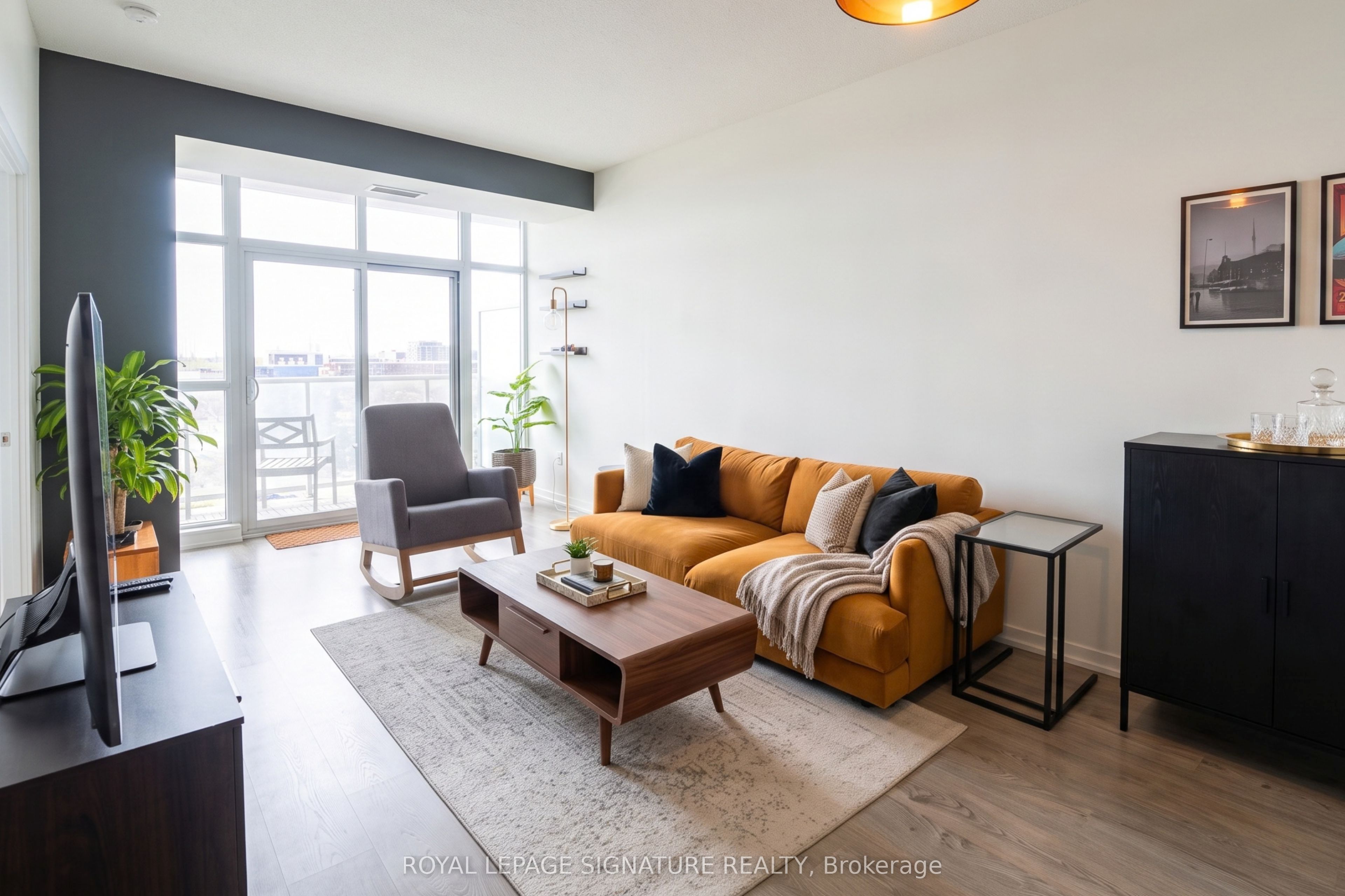 85 East Liberty Street 1602