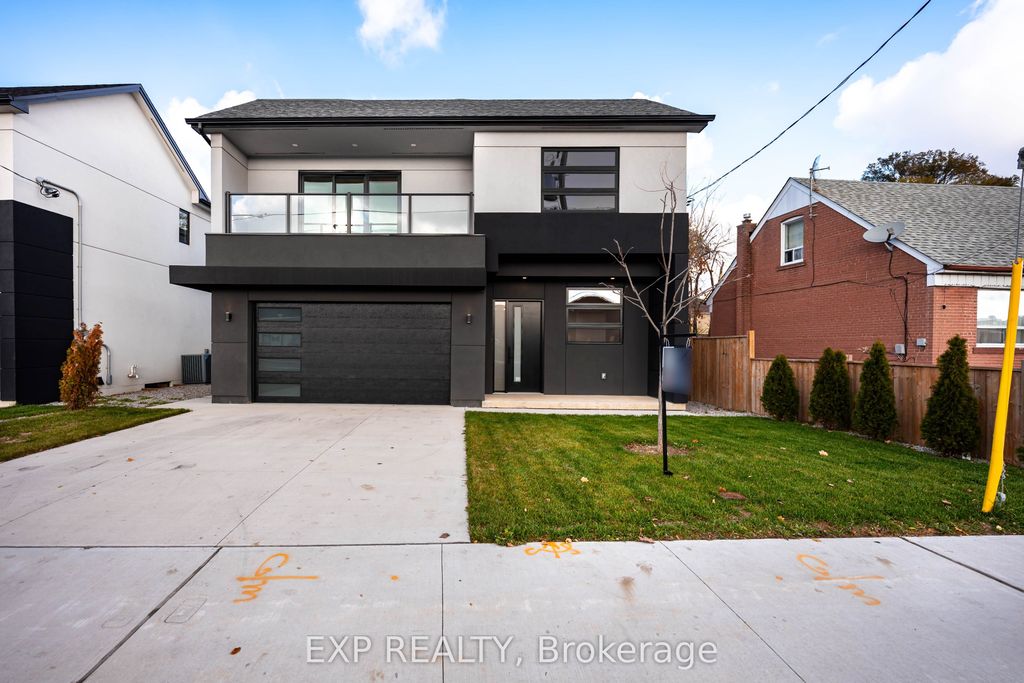 Photo of 14 Walsh Avenue, Toronto, ON M9M 1B6 (MLS # W12567628)