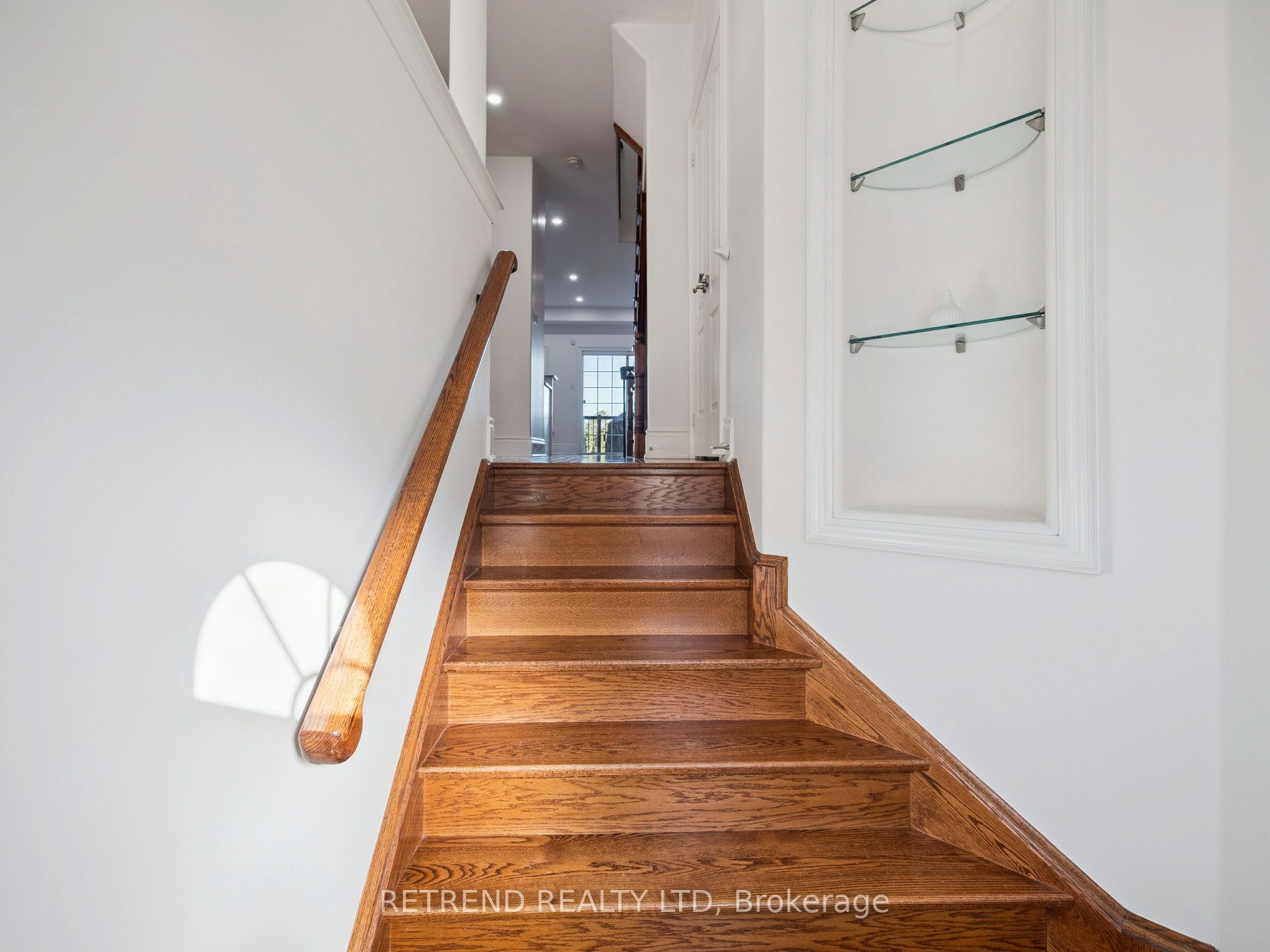 26 Golden Spruce Lane