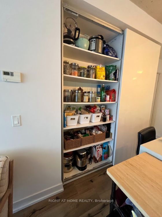 665 Kingston Road 508