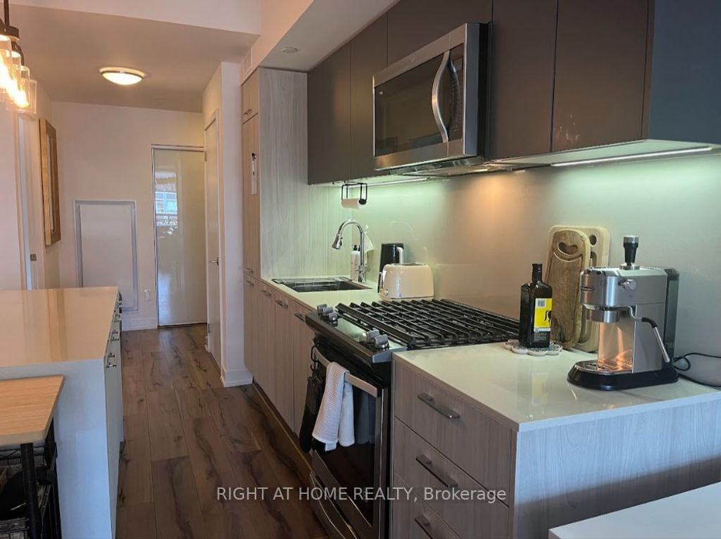 Photo of 665 Kingston Road #508, Toronto, ON M4E 1R6 (MLS # E12440581)