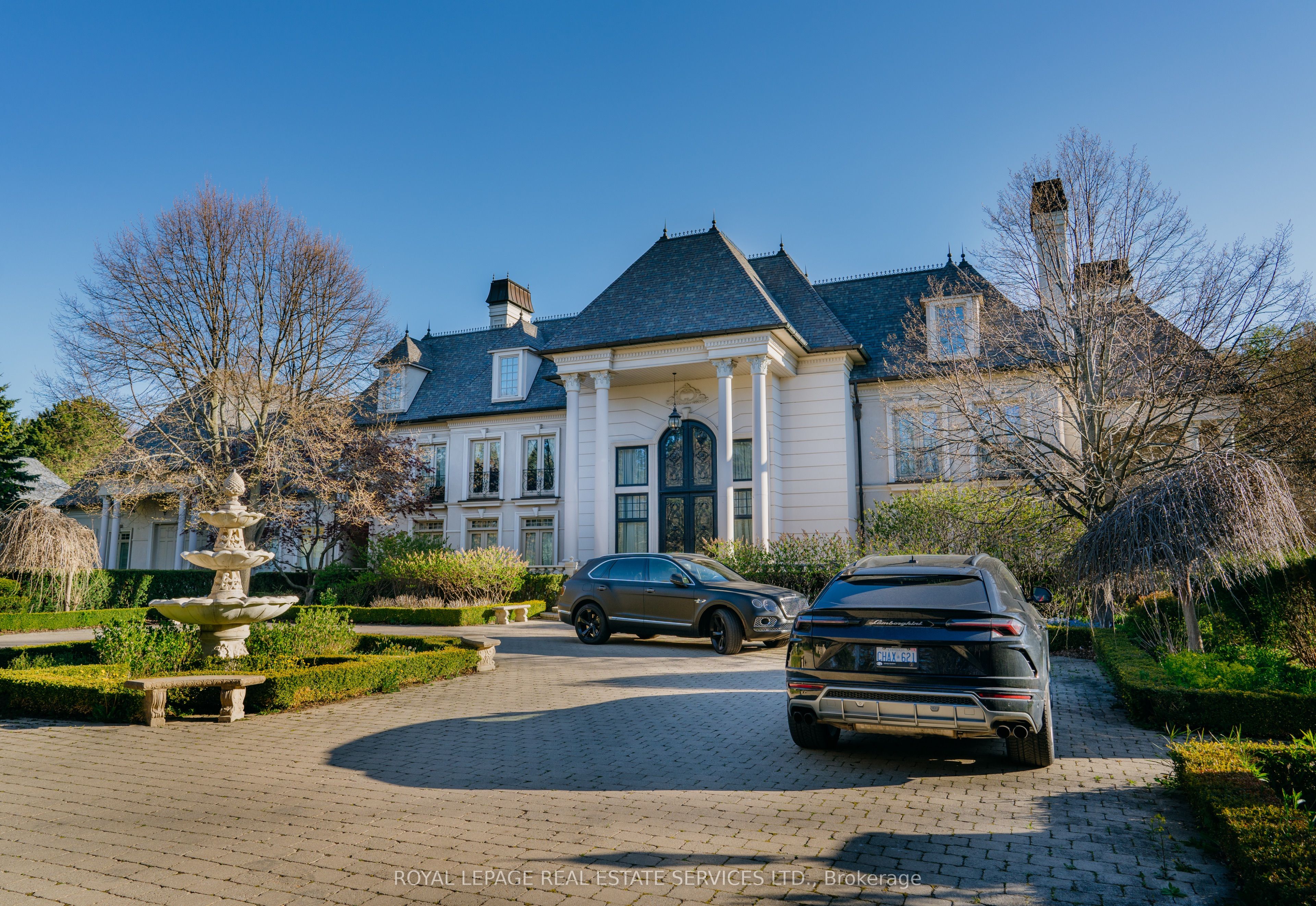 2215 Doulton Drive