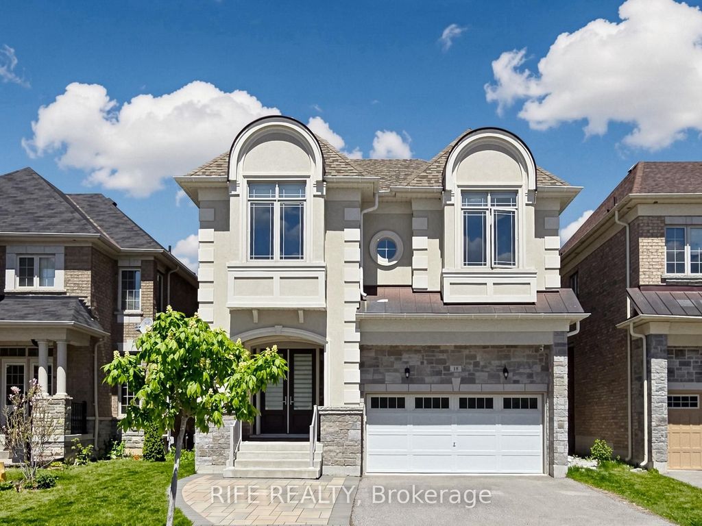 Photo of 18 Rossini Drive, Richmond Hill, ON L4E 0R5 (MLS # N13181634)