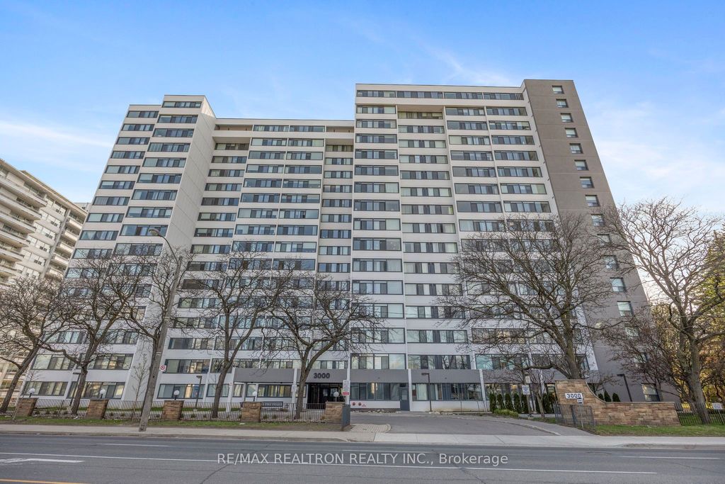 Photo of 3000 Bathurst Street #110, Toronto, ON M6B 3B4 (MLS # C12580312)