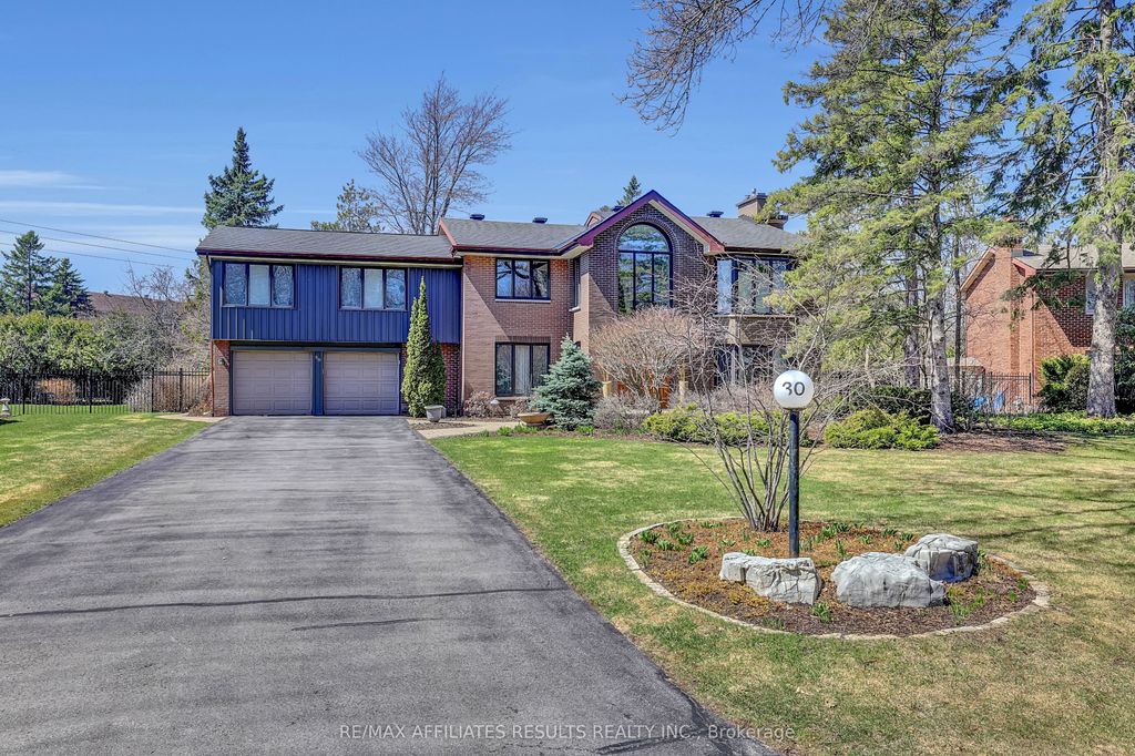 Photo of 30 Pentland Crescent, Kanata, ON K2K 1V5 (MLS # X13022798)