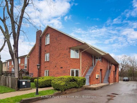 183 Nelson Street 1 Oakville ON L6L 3J4