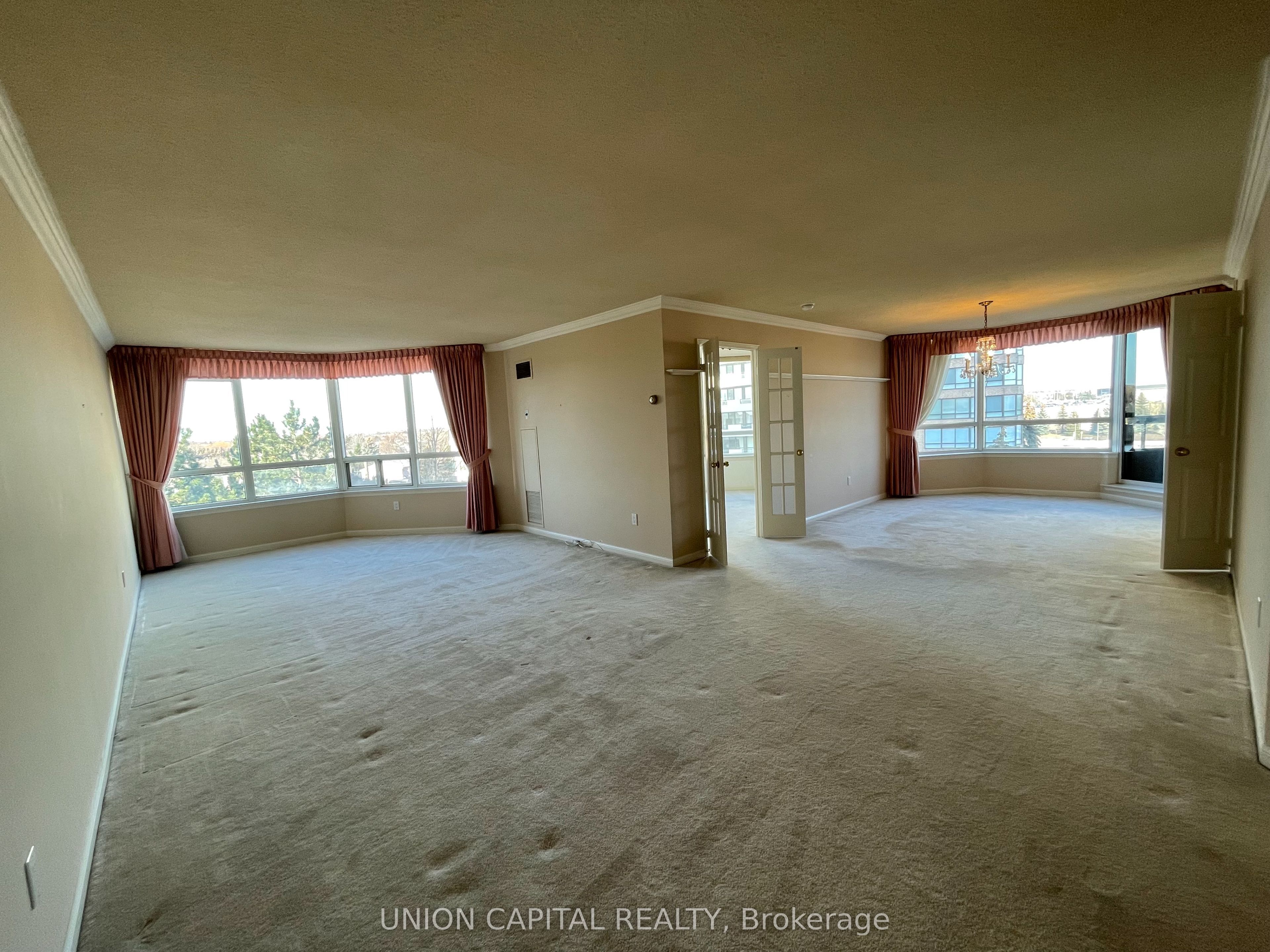 610 Bullock Drive 515