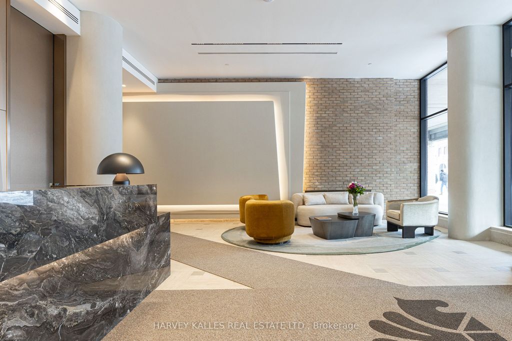 Photo of 80 Front Street E #818, Toronto, ON M5E 1T4 (MLS # C12921440)