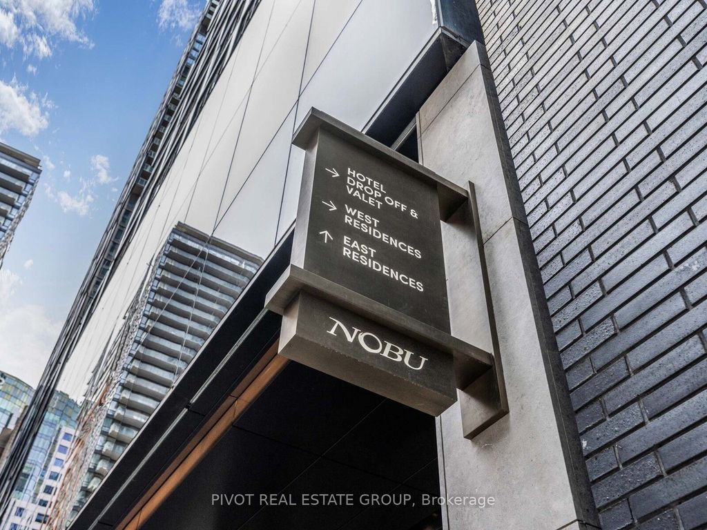 Photo of 35 Mercer Street #519, Toronto, ON M5V 0V1 (MLS # C12419772)