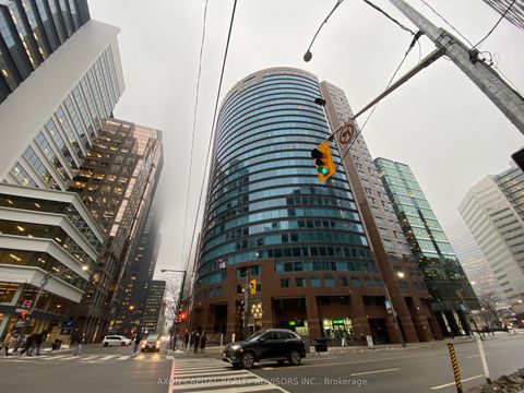 33 University Avenue 2307 Toronto ON M5J 2S7