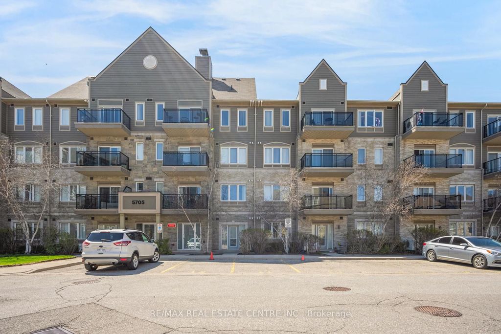 Photo of 5705 Long Valley Road #307, Mississauga, ON L5M 0M3 (MLS # W13073342)