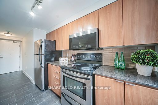 11 Brunel Court 2606