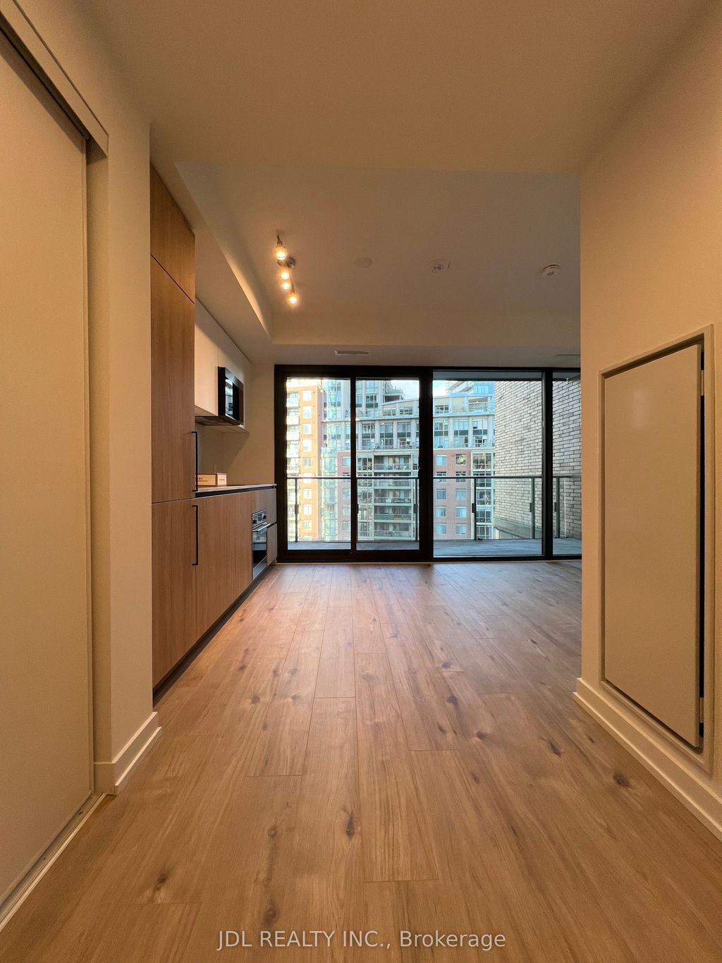 Photo of 33 Parliament Street #602, Toronto, ON M5A 2Y2 (MLS # C12607556)