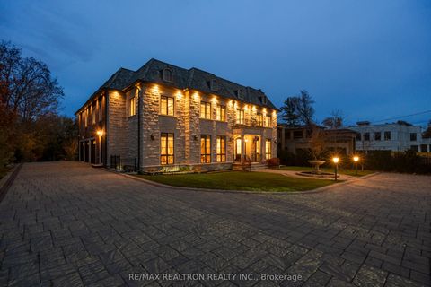 9 Thornbank Road Vaughan ON L4J 2A1