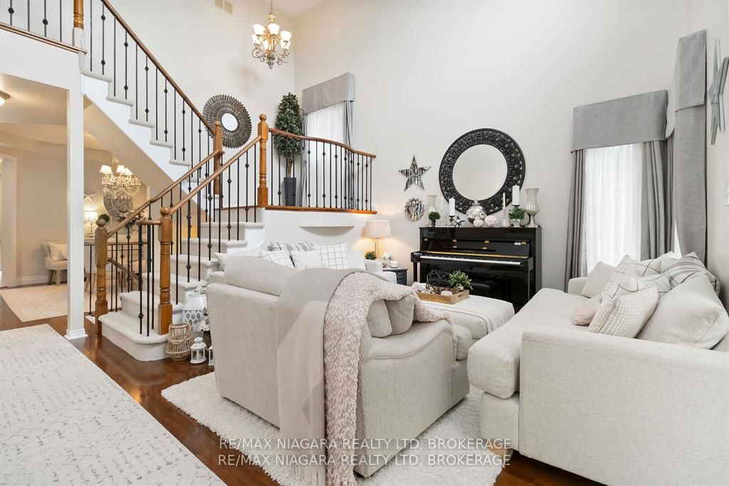 2468 Whitehorn Drive