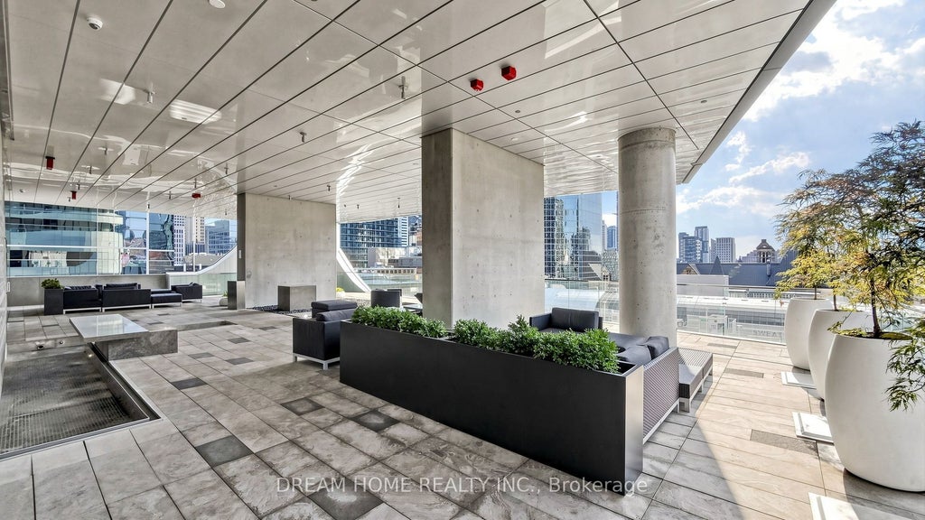 Photo of 197 YONGE ST Street #1701, Toronto, ON M5B 0C1 (MLS # C13748324)