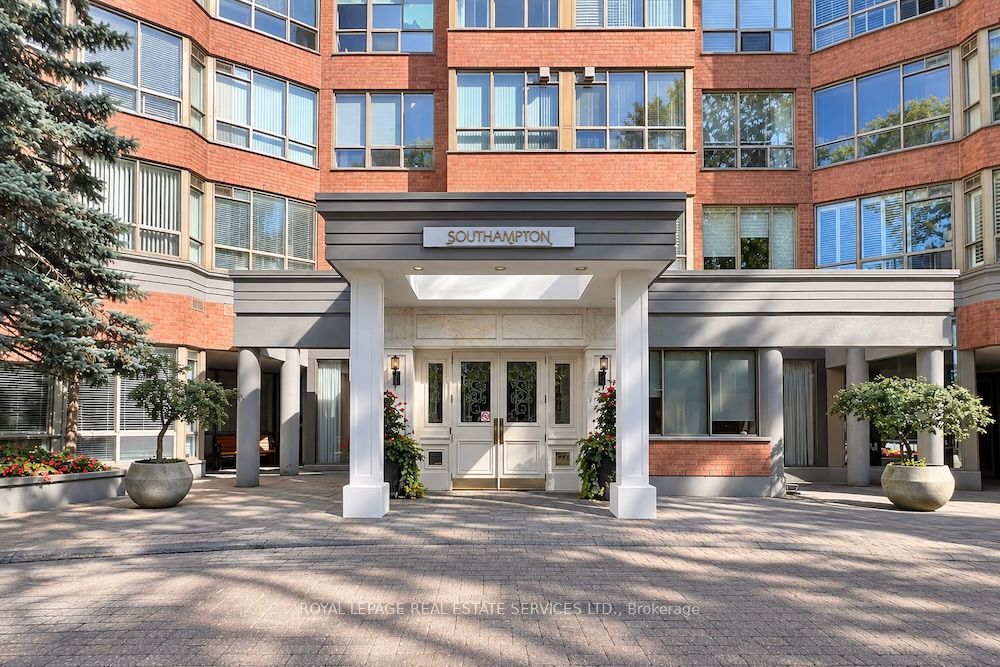 Photo of 1 Ripley Avenue #403, Toronto, ON M6S 4Z6 (MLS # W13806352)