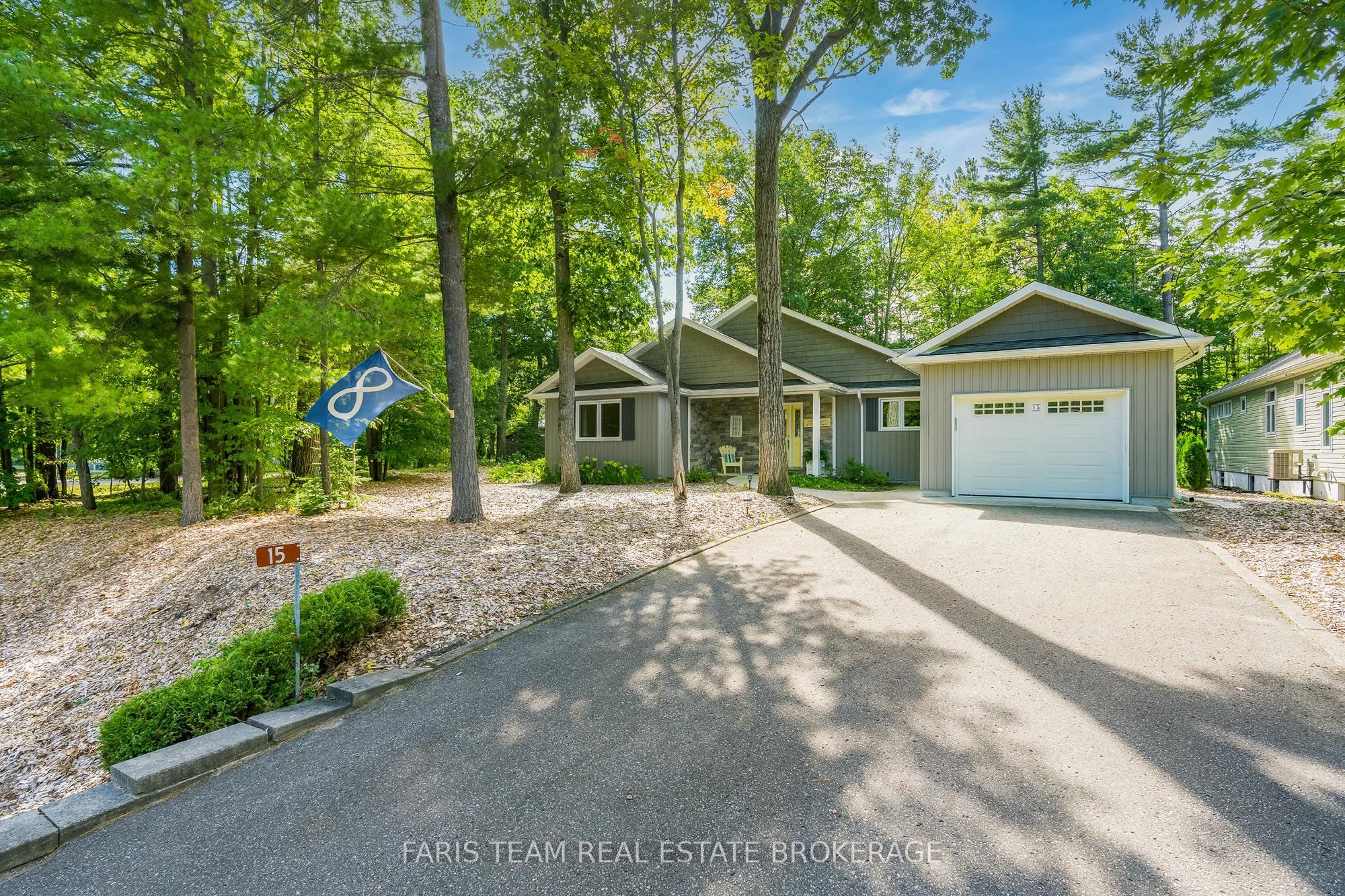 15 Rosemary Road