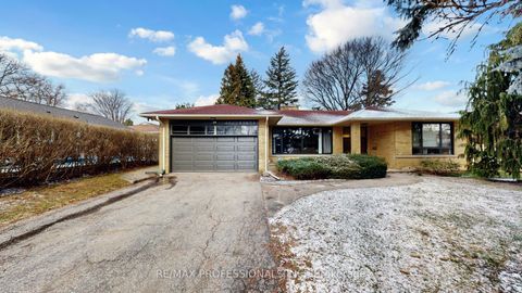 44 Princess Margaret Boulevard BSMT Toronto ON M9A 1Z6