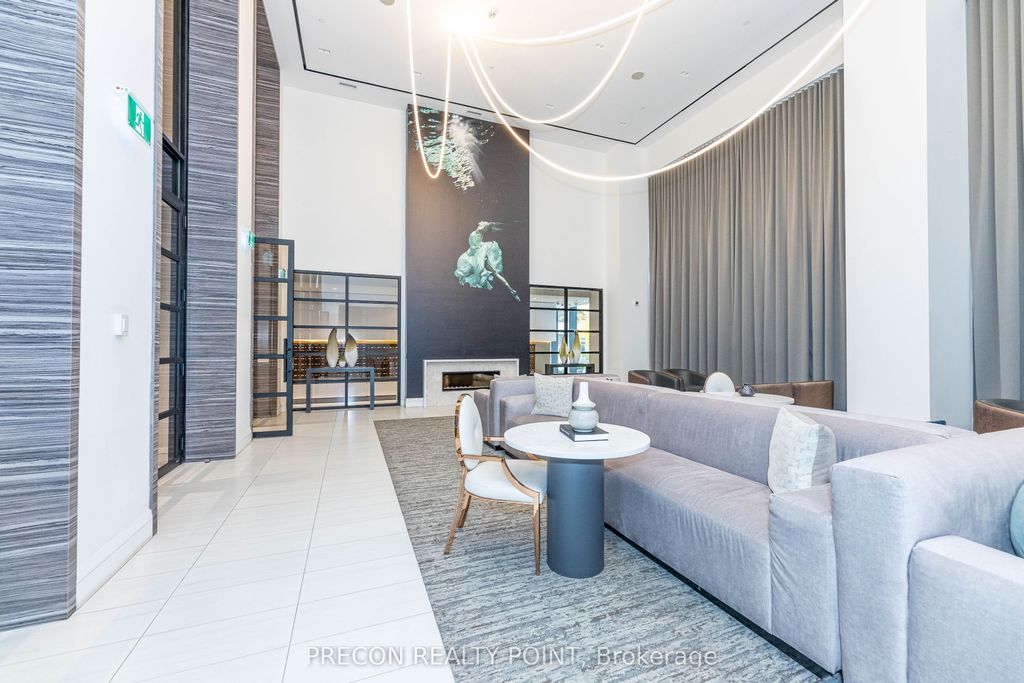 Photo of 39 Roehampton Avenue E #1906, Toronto, ON M4P 0G1 (MLS # C12516832)