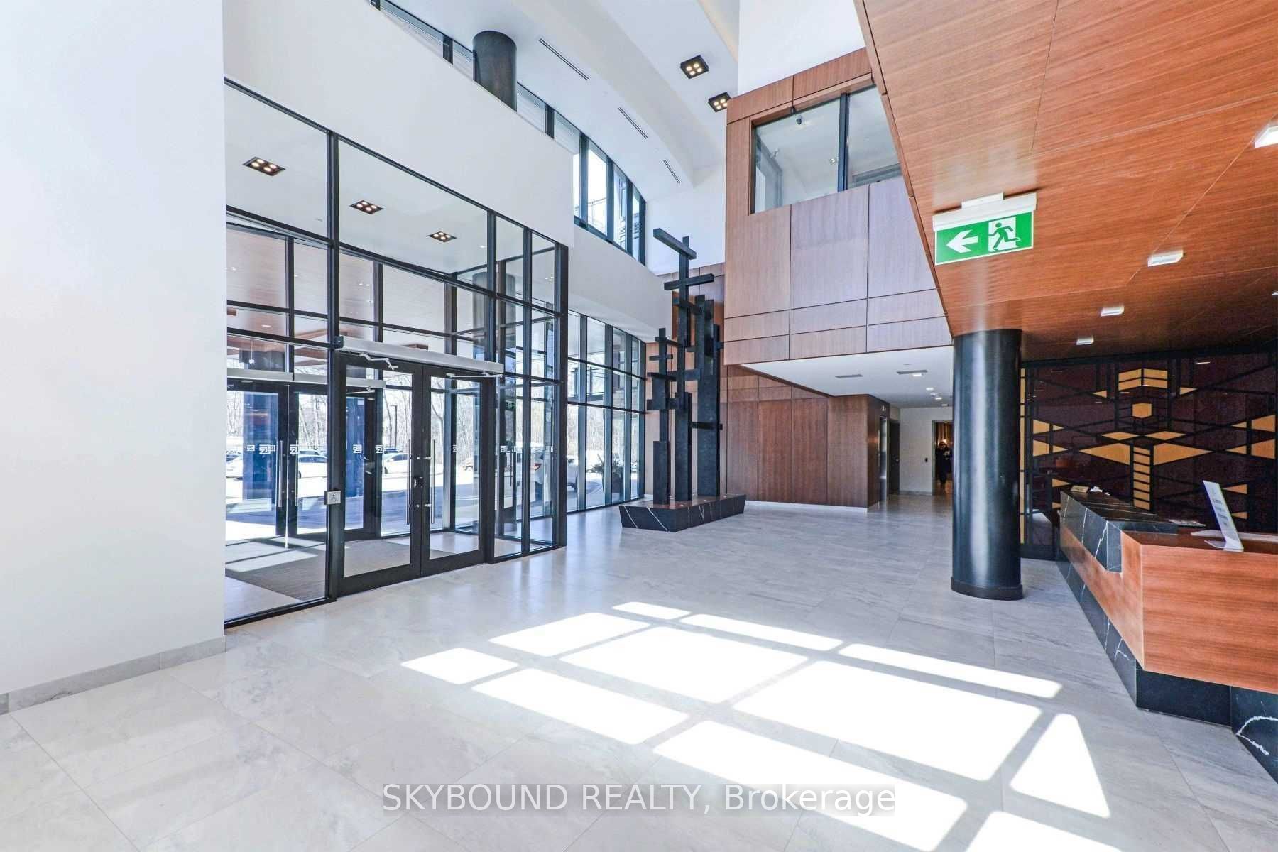 1575 Lakeshore Road W 143