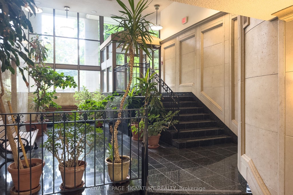 Photo of 65 Scadding Avenue #722, Toronto, ON M5A 4L1 (MLS # C14003912)