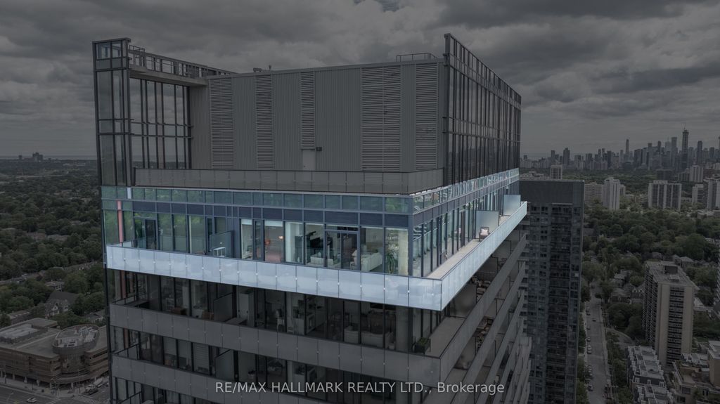 Photo of 185 Roehampton Avenue #3502 (PH2), Toronto, ON M4P 0C6 (MLS # C13460134)