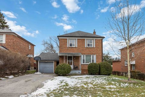 Photo of 31 Dell Park Avenue, Toronto, ON M6B 2T5 (MLS # C12652140)