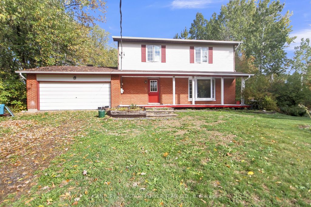 Photo of 5658 Marlene Cr Crescent, Greely - Metcalfe - Osgoode - Vernon and Area, ON K0A 2W0 (MLS # X12454363)