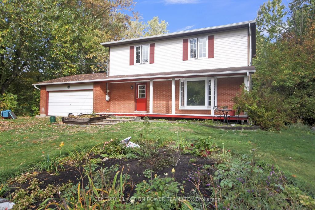 Photo of 5658 Marlene Cr Crescent, Greely - Metcalfe - Osgoode - Vernon and Area, ON K0A 2W0 (MLS # X12454363)