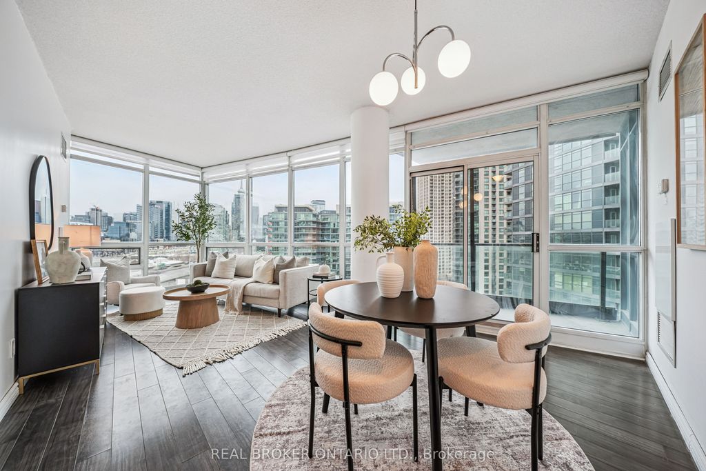 Photo of 231 Fort York Boulevard #1222, Toronto, ON M5V 1B2 (MLS # C12787828)